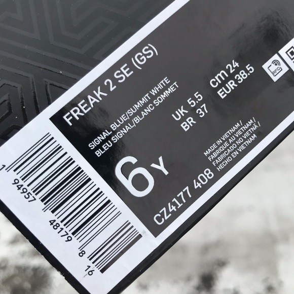 Nike Freak 2 SE GS Special Edition Greek Sneakers - Picture 11 of 11